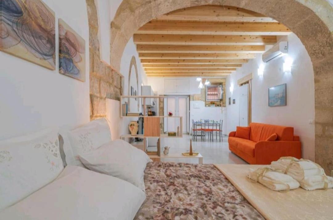 סירקוזה La Casa Dei Candelai מראה חיצוני תמונה